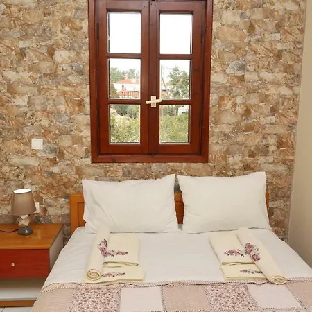 בית נופש White Maisonette *