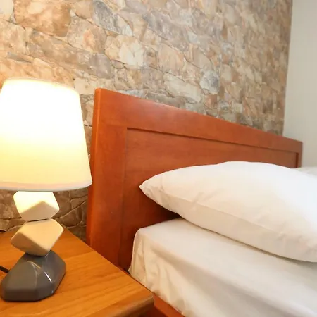 White Maisonette Holiday home Afytos
