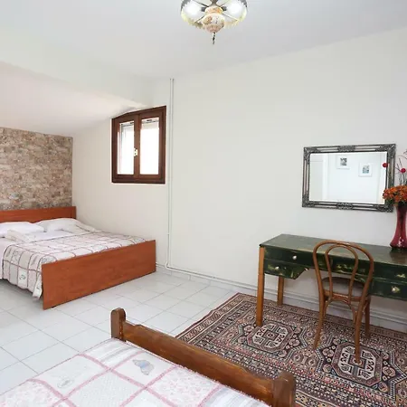 White Maisonette Afytos